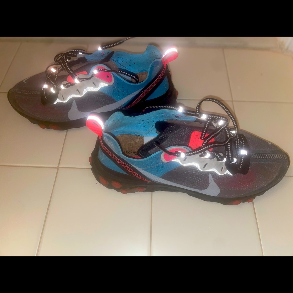 Nike React